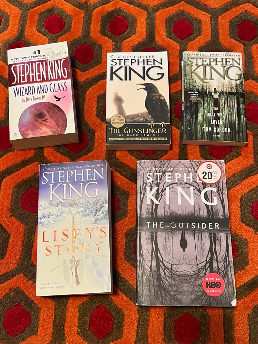 5 piece set Stephen King Paperback novel book bundle. Dark tower outsider & more